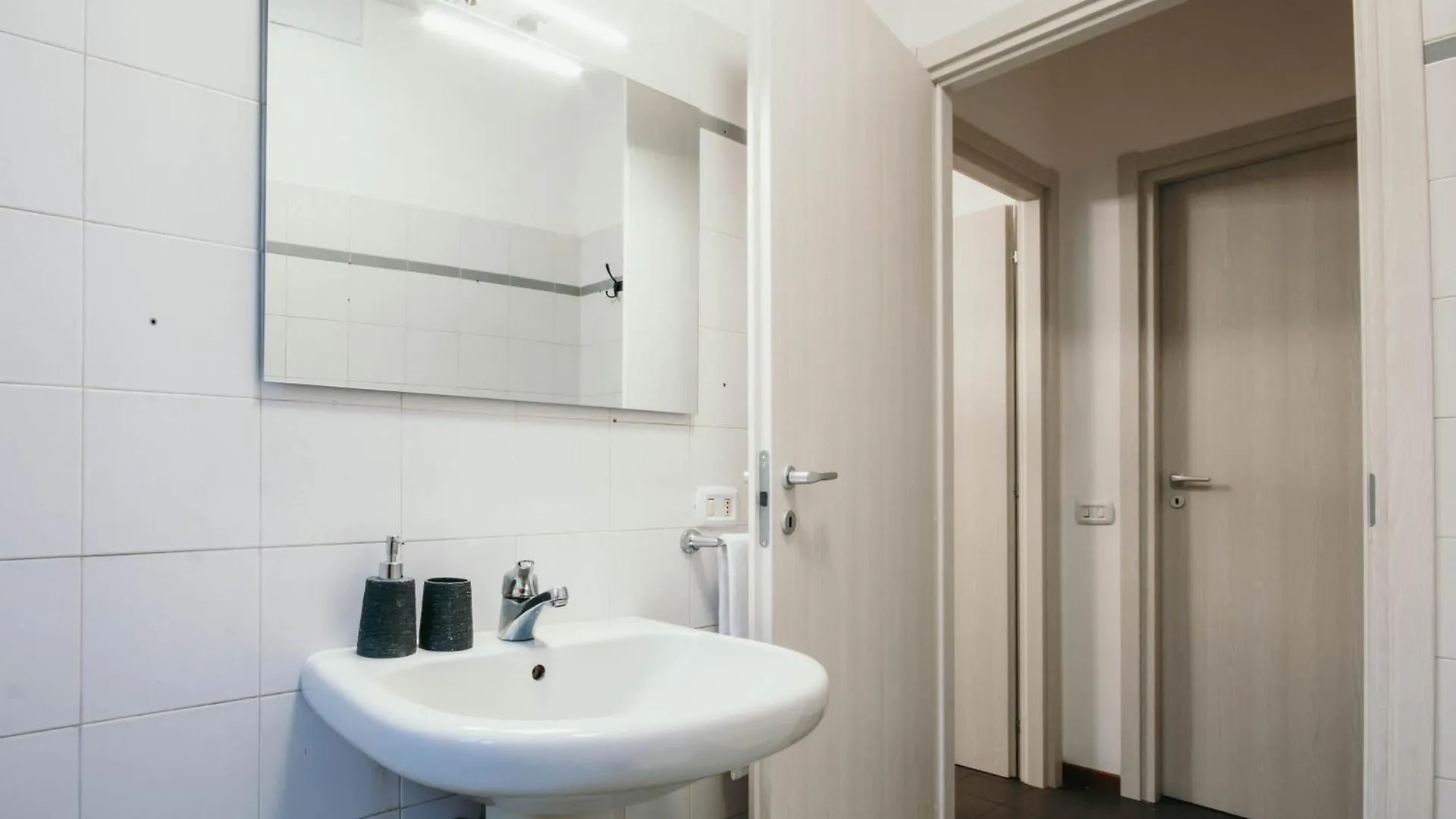 Bigattera Bilocali - Affitti Brevi Italia Apartment Varese